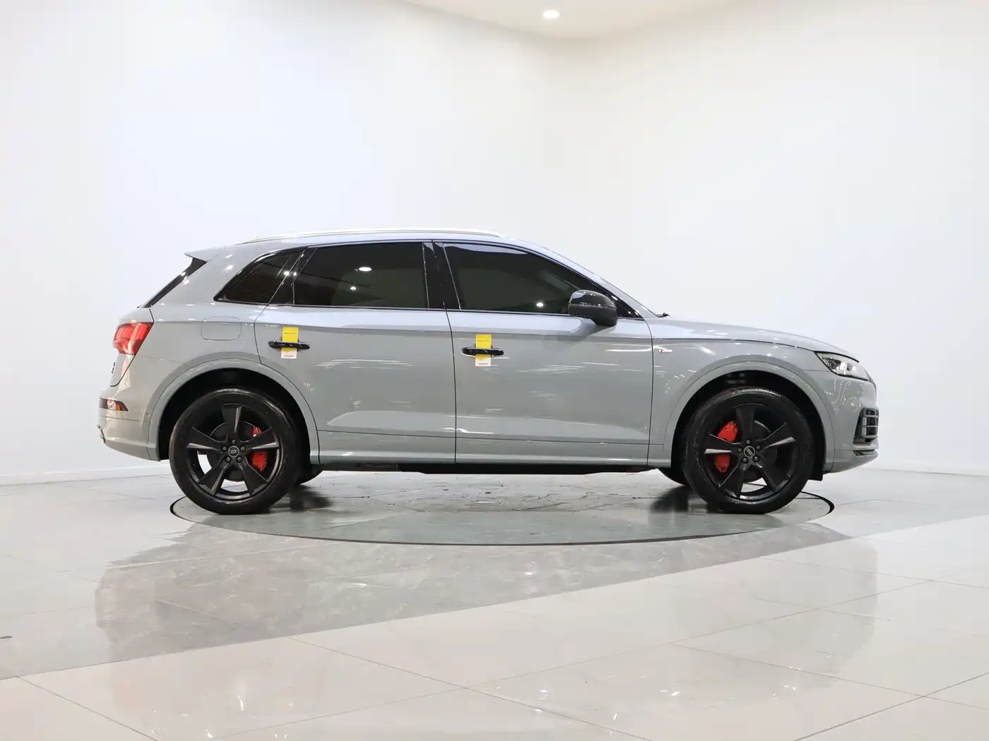 Audi Q5L 2020 45 TFSI Exclusive Fashion фото 8