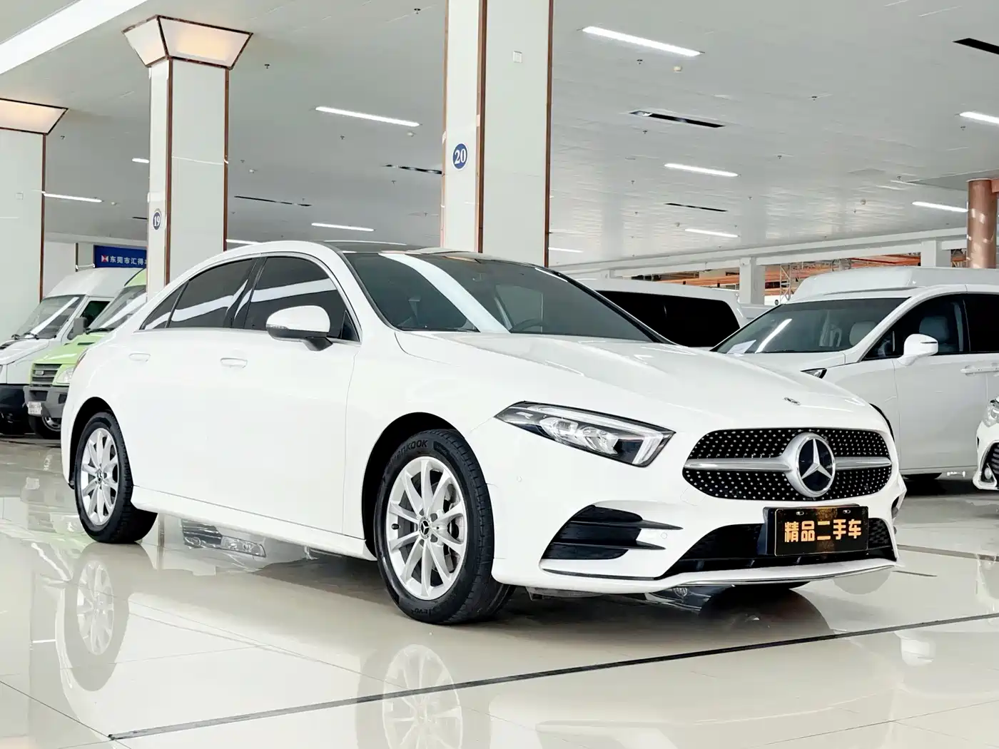 Mercedes-Benz A-Class 2022 A 200 L Sport Sedan Style фото 3