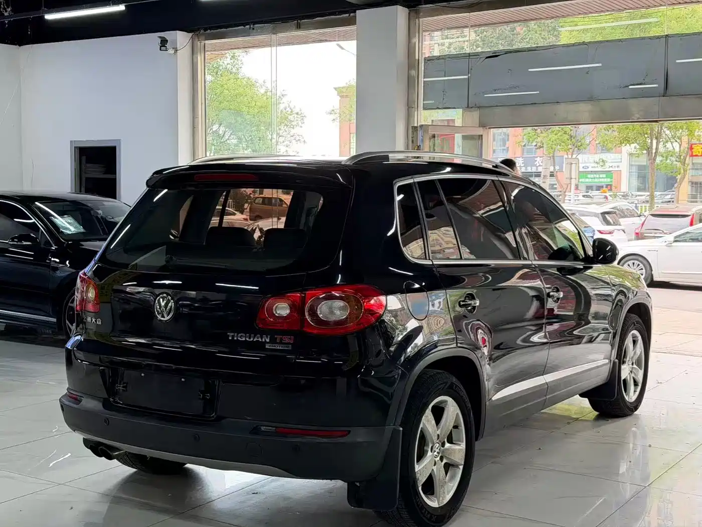 Volkswagen Tiguan 2012 2012 2.0TSI Automatic 4WD Elite Edition