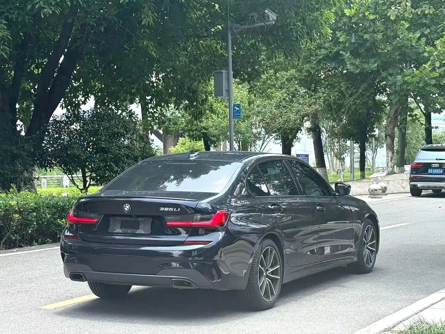 صورة 7 - BMW 3 Series