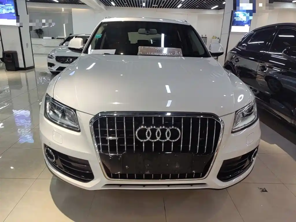 Audi Q5 2016 40 TFSI Technology Model фото 3