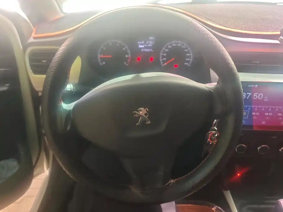 Peugeot 301 2019 2018 1.6L Manual Comfort Edition