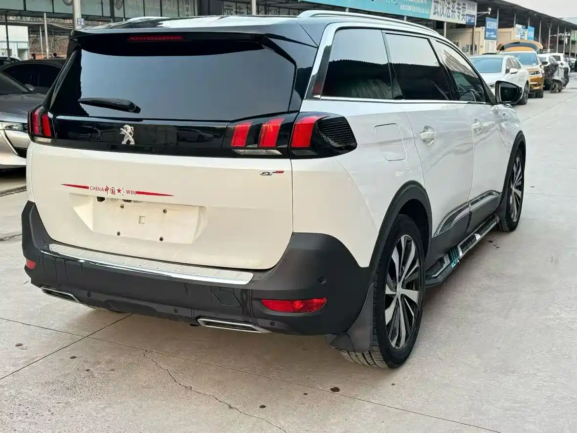 Peugeot 5008 2017 380THP 7-Seater Luxury GT Edition фото 7