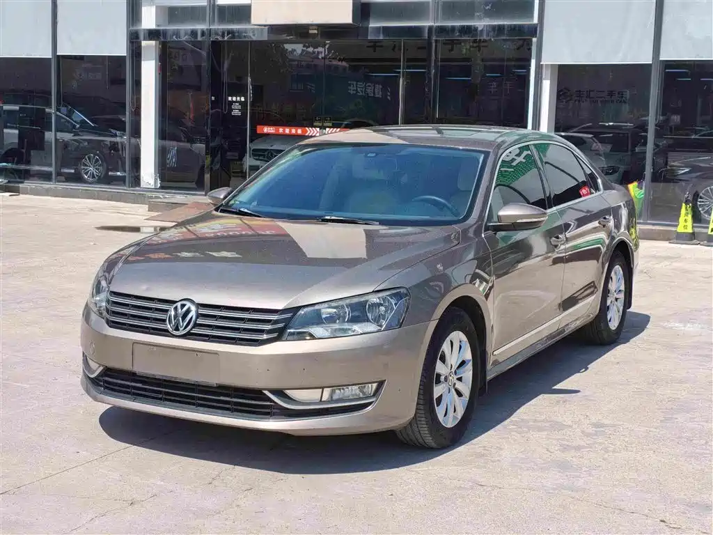 Volkswagen Passat 2012 2011 1.4TSI DSG Prestige Edition