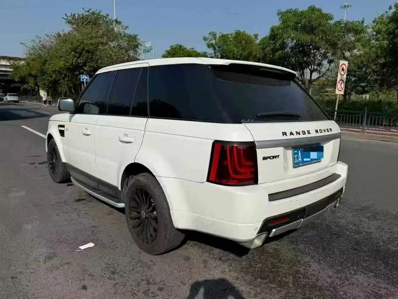 Land Rover Range Rover Sport 2012 3.0 TDV6 HSE Diesel Version фото 5