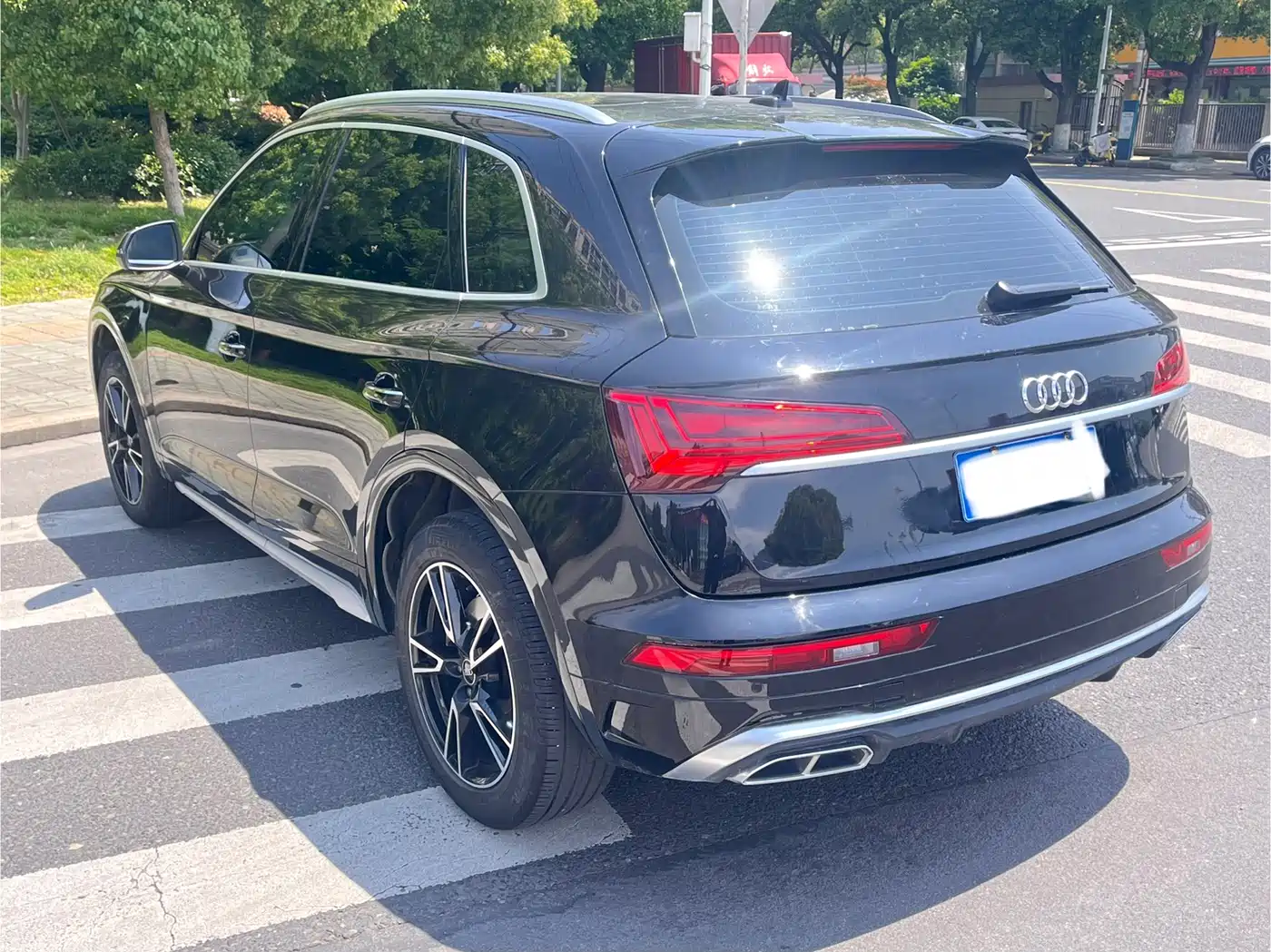 Audi Q5L 2024 Model 40 TFSI Luxury Dynamic фото 10