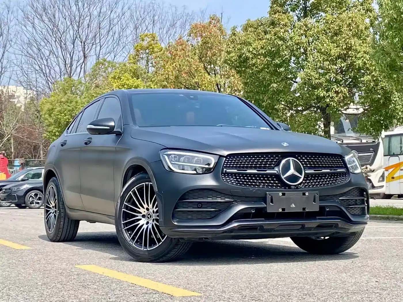 Mercedes-Benz GLC Coupe 2020 GLC 260 4MATIC Coupe SUV
