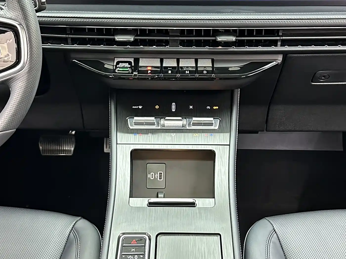 Lincoln Corsair 2024 2023 2.0T 2WD Zunxiang Edition