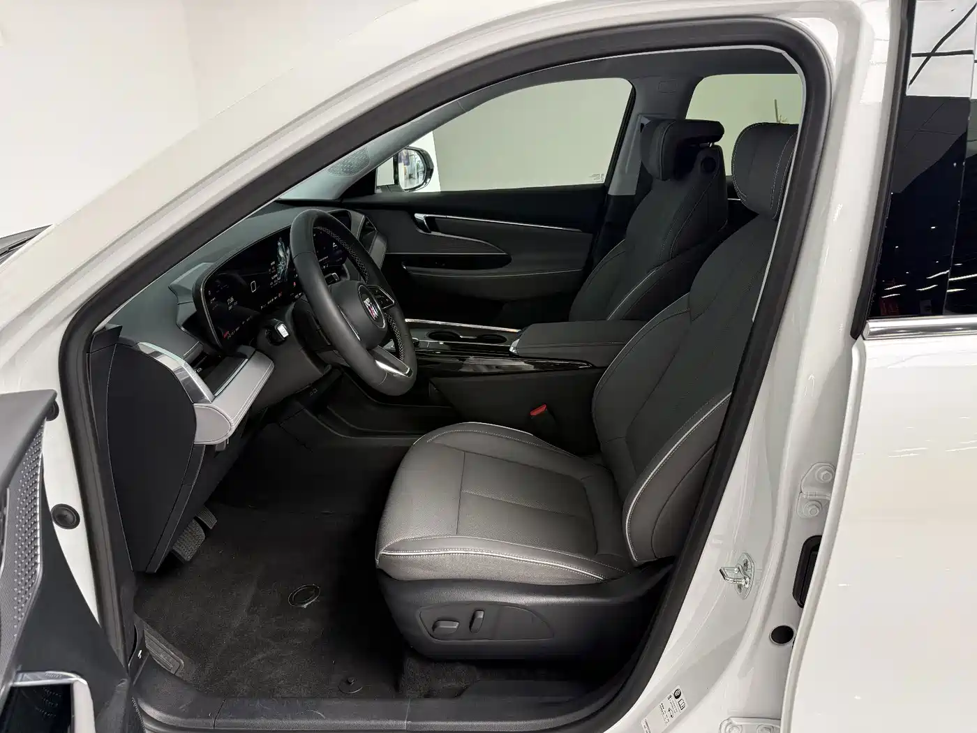 Buick E5 2025 2025 Model 620KM Premium Edition