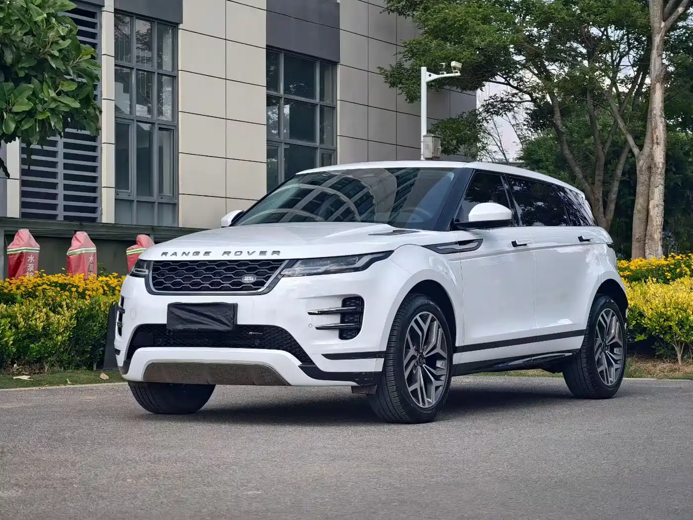 Land Rover Range Rover Evoque 2022 Facelift Range Rover Evoque L 249PS R-Dynamic Luxury