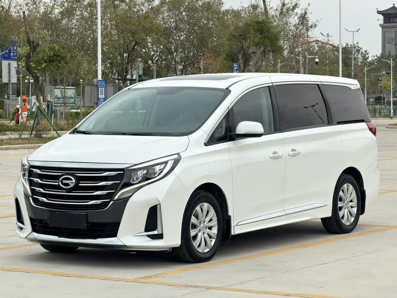 GAC Trumpchi Trumpchi M8 2020 Pilot 390T Premium Edition