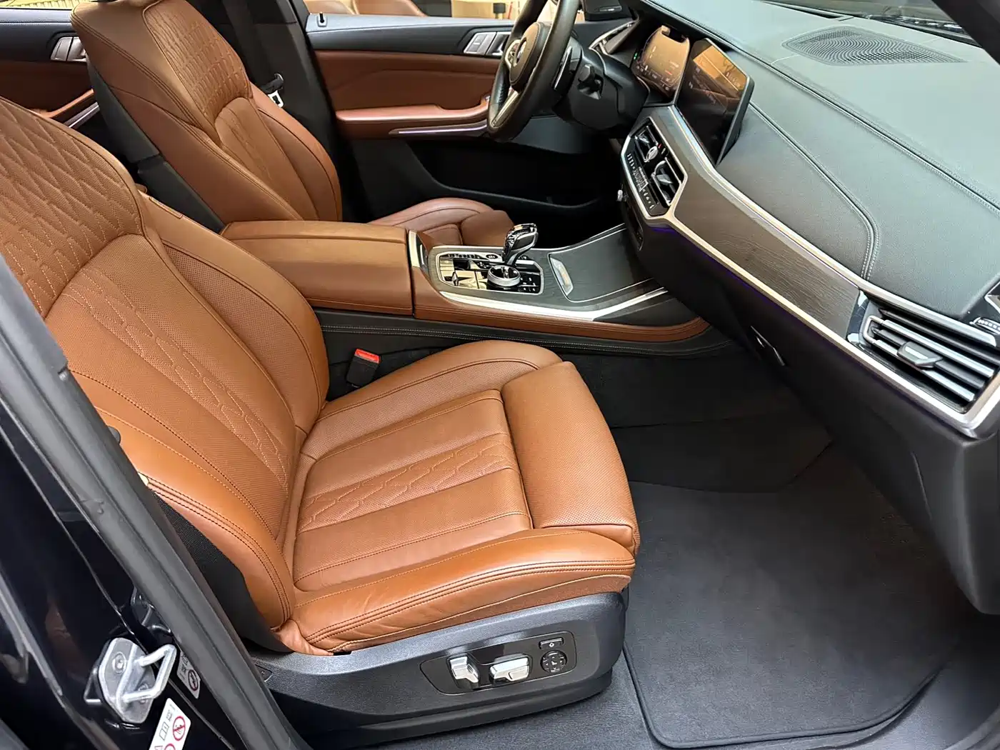 BMW X7 2019 xDrive40i Exclusive M Sport Package фото 8