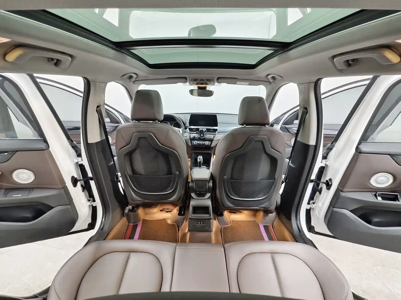BMW X1 2022 sDrive20Li Fashion фото 10