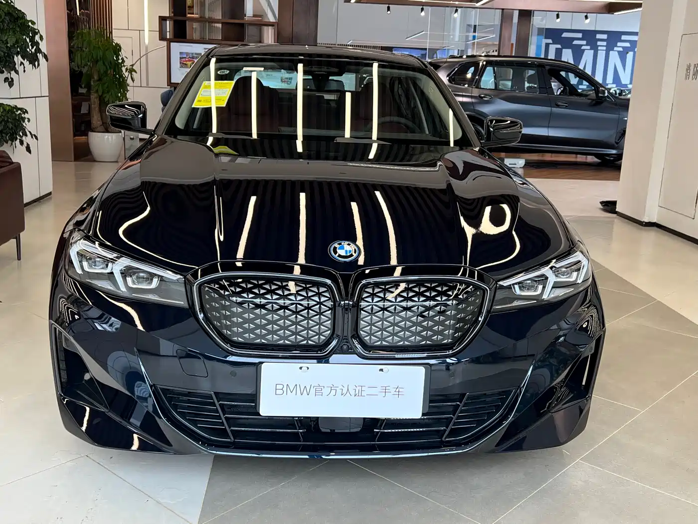 BMW i3 2026 eDrive 40 L фото 2
