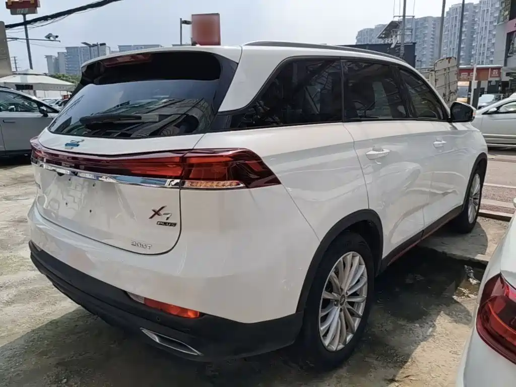 Changan Oshan X7 PLUS 2022 2022 1.5T Blue Whale Edition Auto Executive