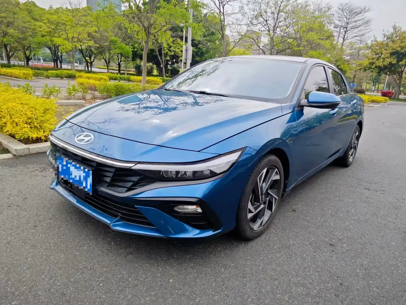 Hyundai Elantra 2023 1.5L CVT GLX Elite Edition