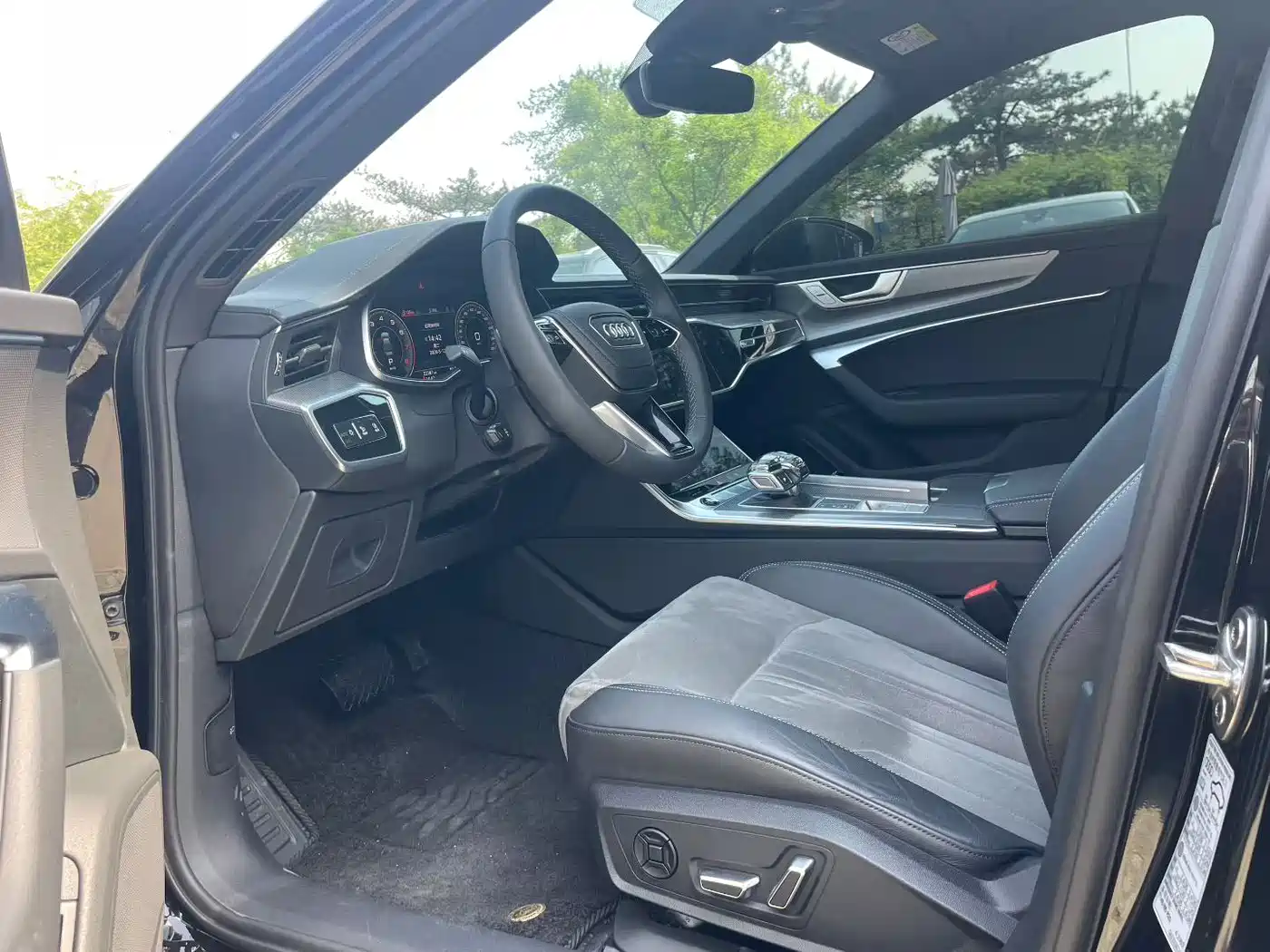 Audi A6L 2024 45 TFSI Premium Dynamic фото 4
