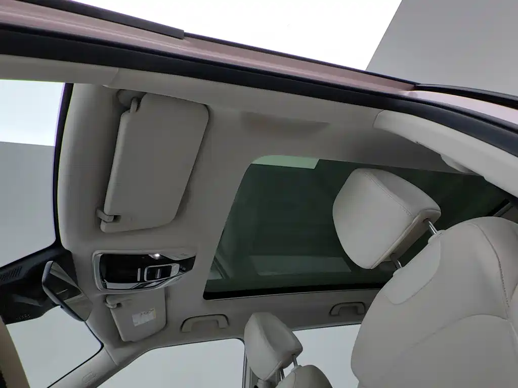 Geely ICON 2023 2023 1.5TD Chocolate Premium Edition