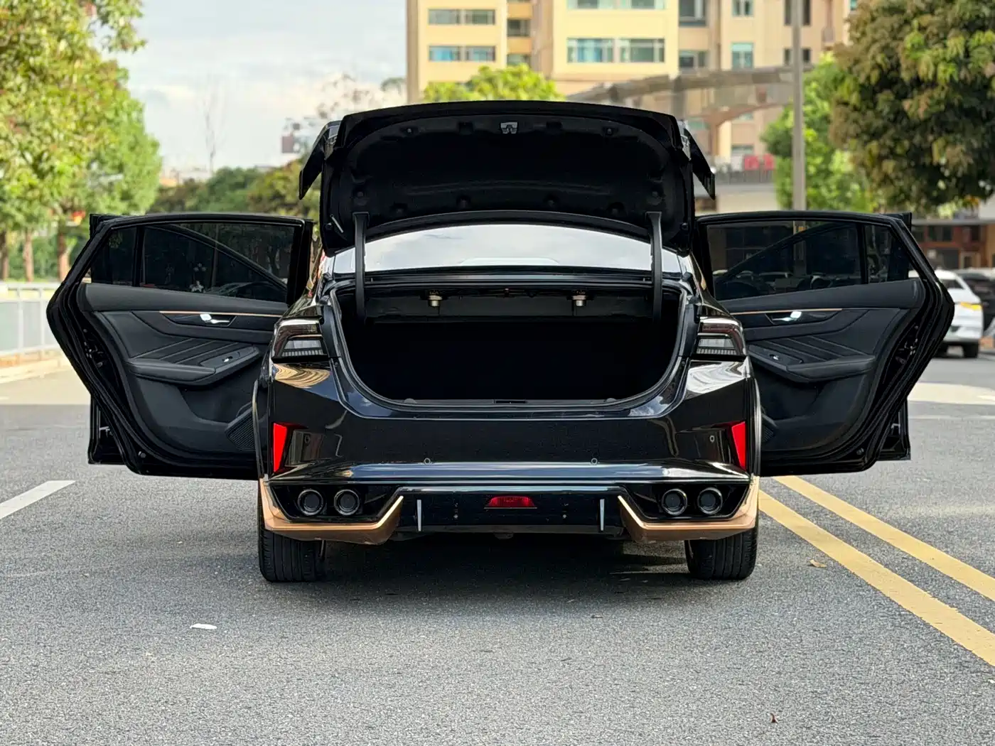 Dongfeng Aeolus Yixuan MAX 2022 2021 1.5T Dark Night Dawn Edition