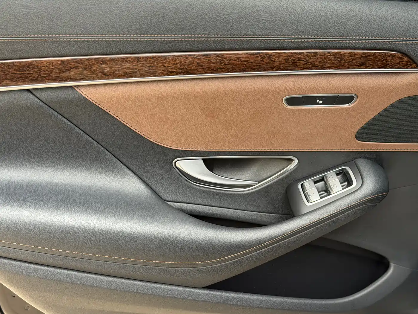 Mercedes-Benz S-Class 2016 S 320 L Business Edition фото 4