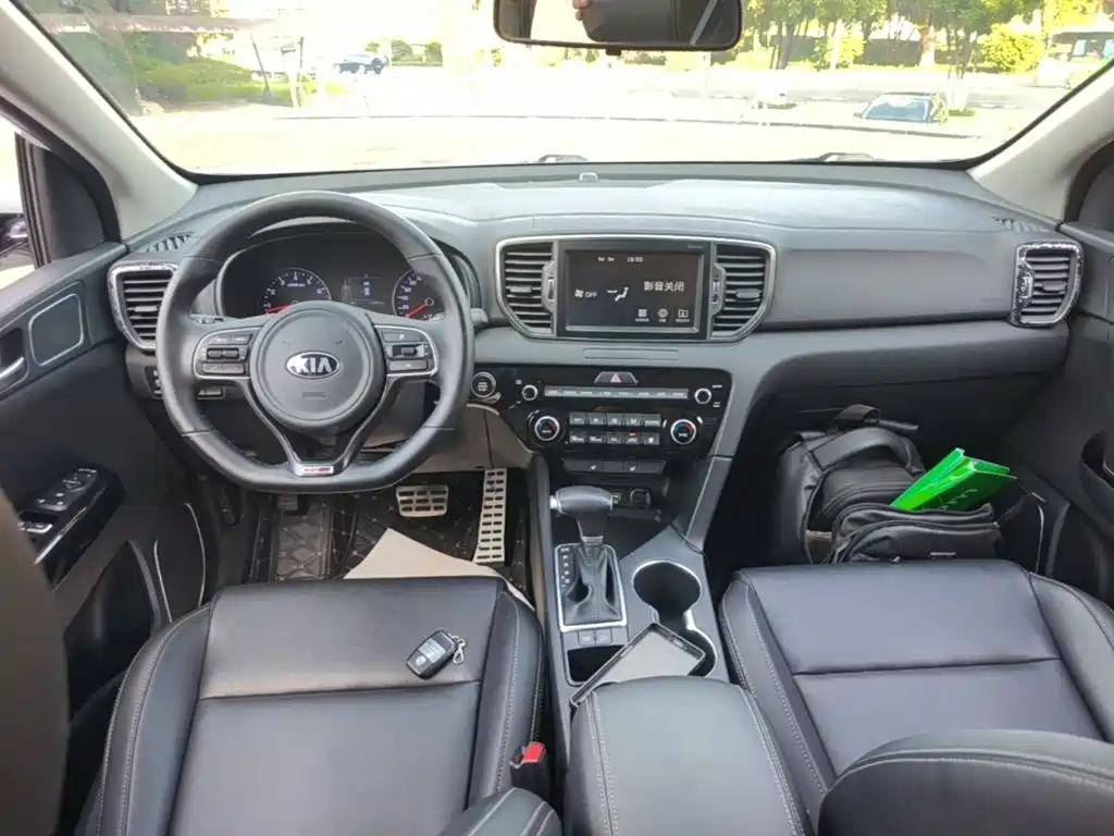 Фото 10 - Kia KX5