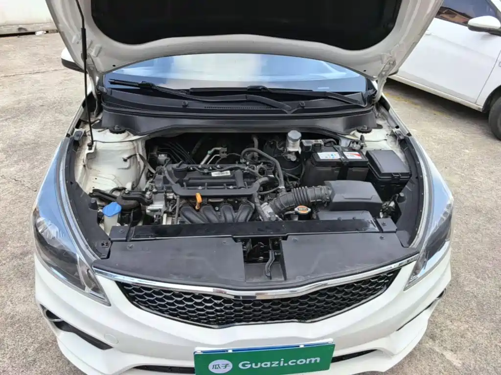 Kia K2 2018 2017 Sedan 1.4L MT 15th Anniversary Special Edition GLS