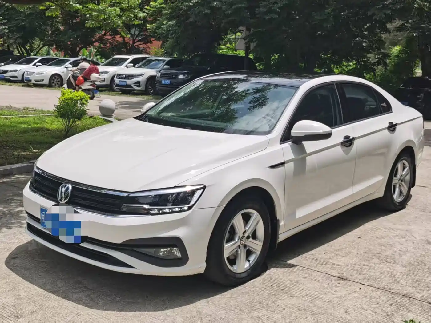 Volkswagen Lamando 2021 230TSI DSG Fashion Edition фото 3