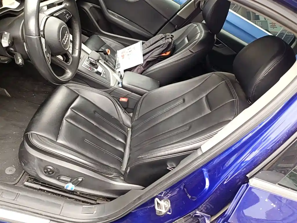 Audi A4L 2017 Plus 40 TFSI Progressive фото 15