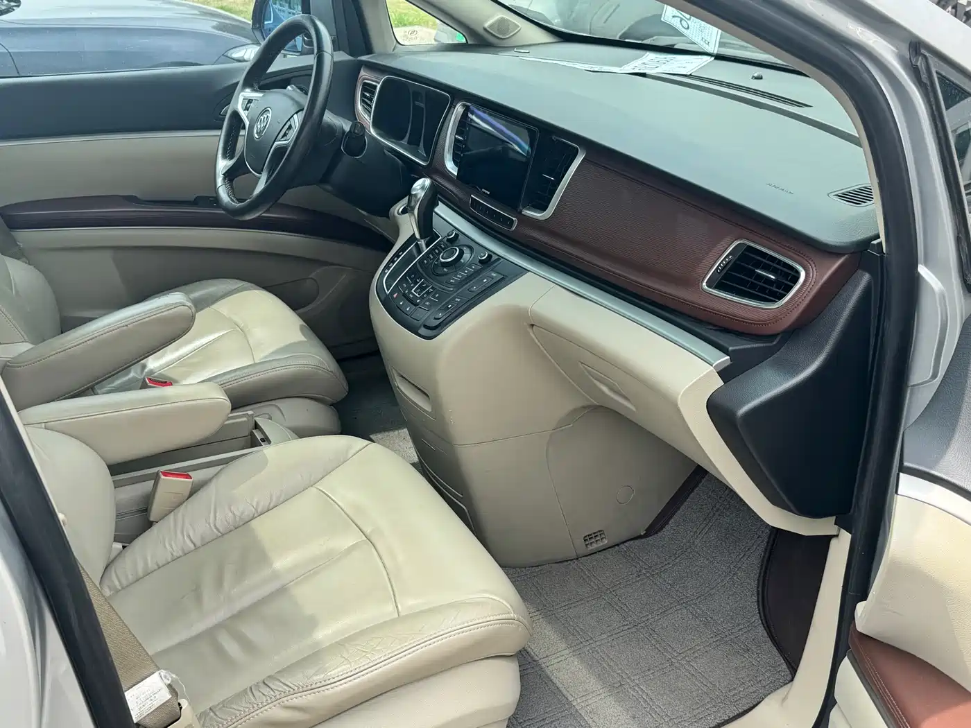 Buick GL8 2014 3.0L GT Luxury Business Elegance фото 15
