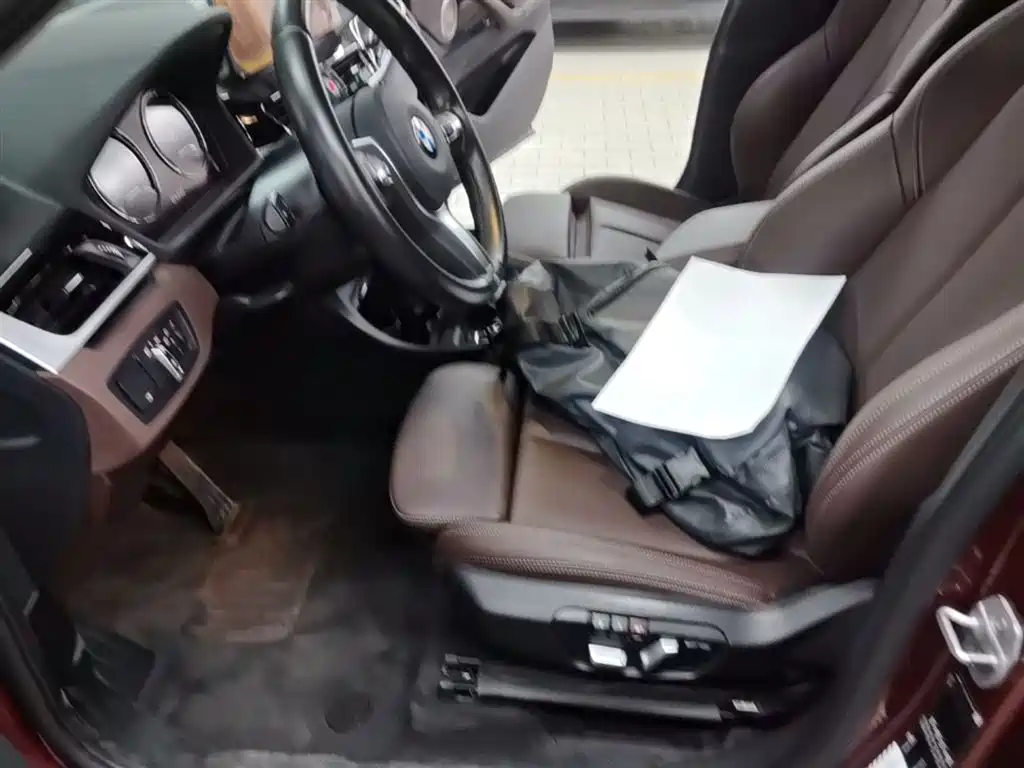 BMW X1 2021 sDrive25Li Leading фото 22