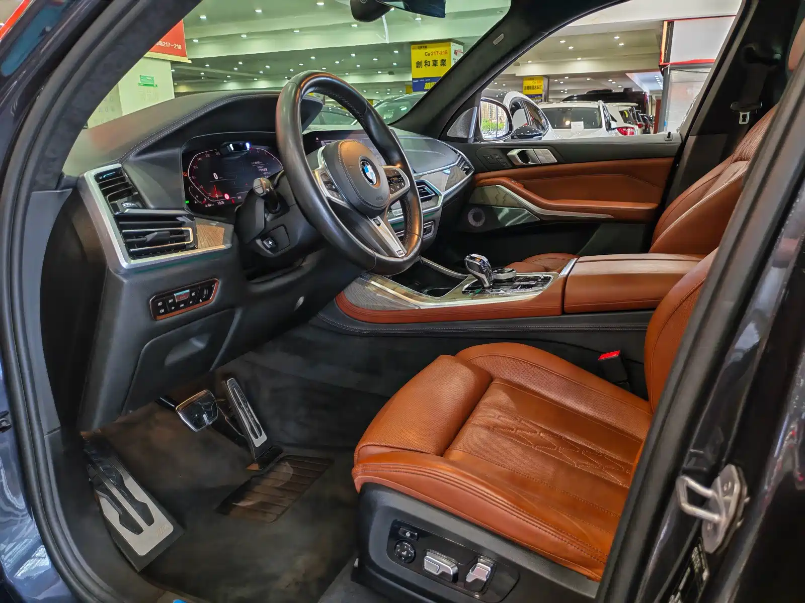Фото 3 - BMW X7