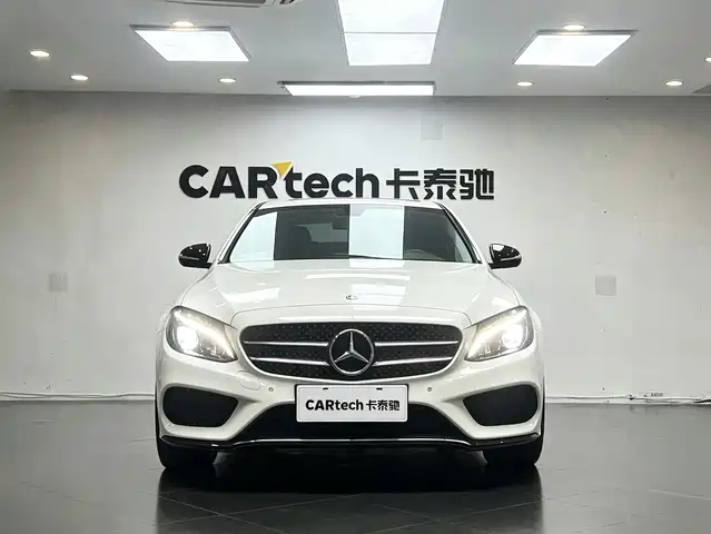 Mercedes-Benz C-Class 2018 C 200 Achievement Special Edition — фото 3
