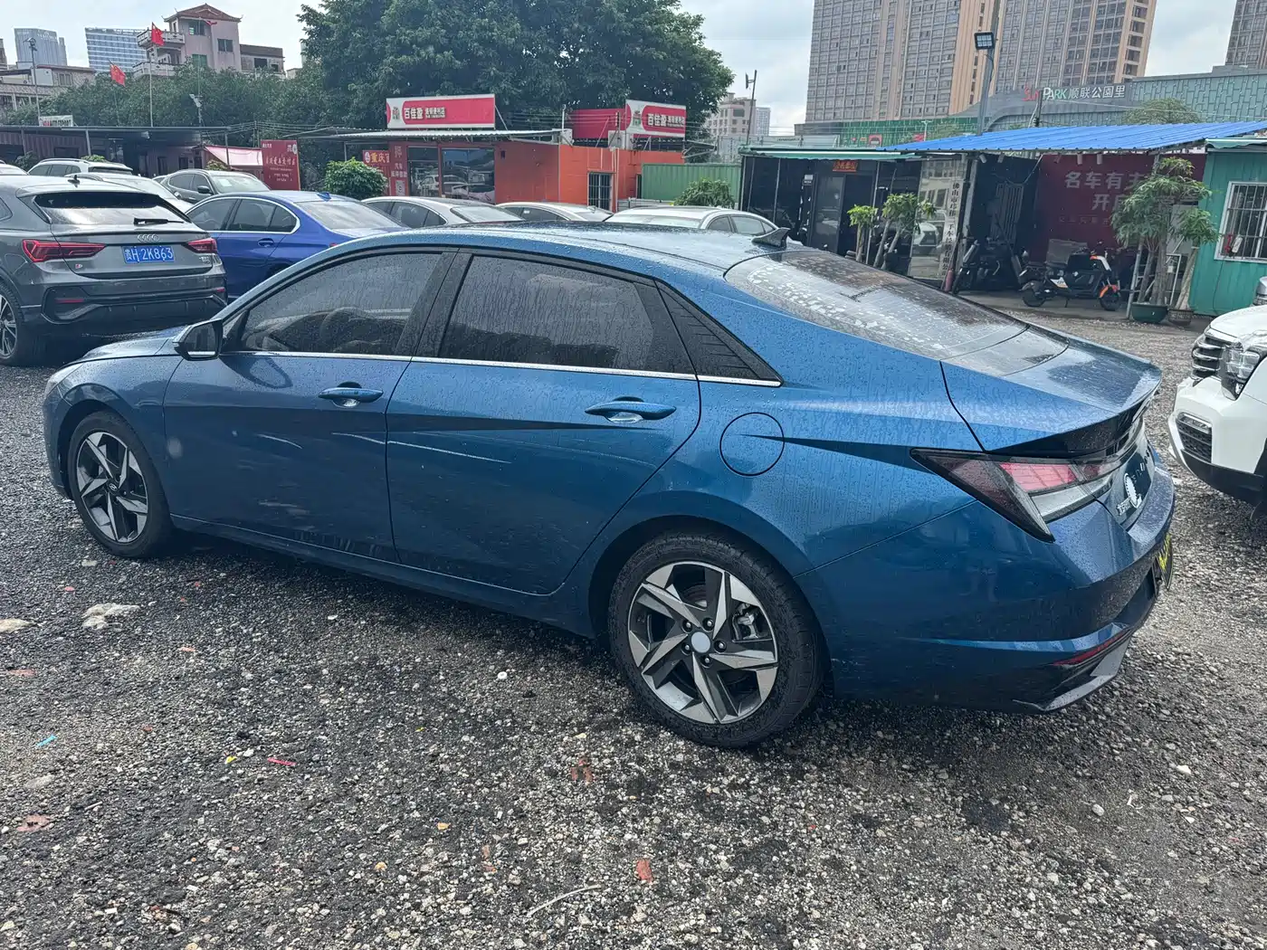 Hyundai Elantra 2021 1.5L CVT GLX Elite Edition фото 7