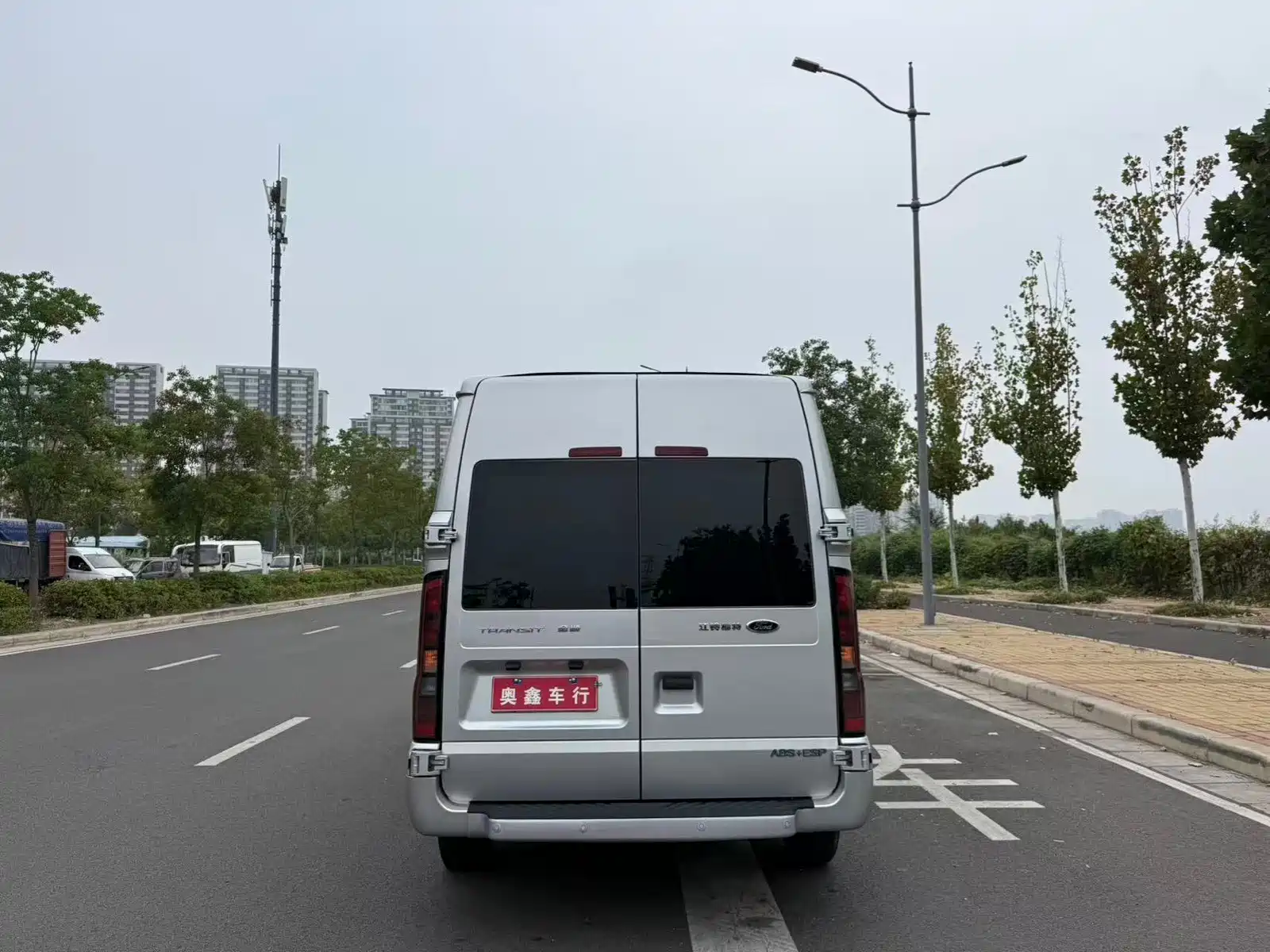 Photo 10 - Ford New Generation Transit
