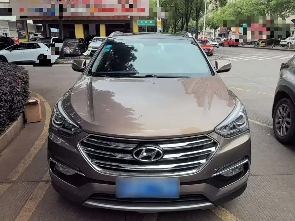 Hyundai Santa Fe 2017 2.0T Automatic 4WD Intelligent 7-Seater фото 3