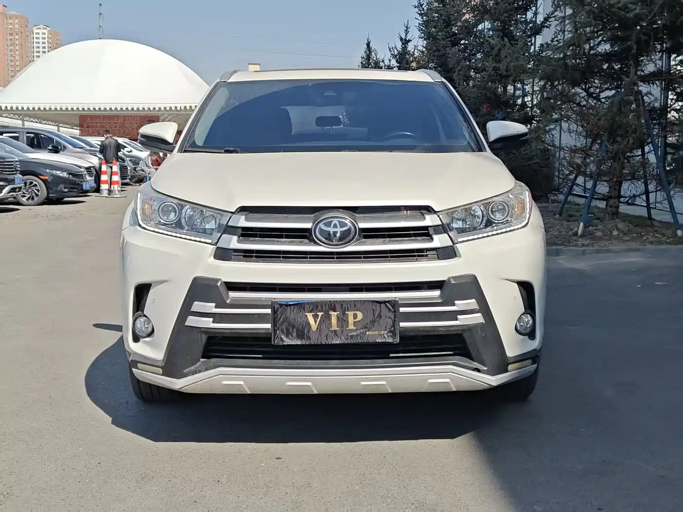 TOYOTA HIGHLANDER