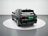 Photo 4 - Lynk & Co 01