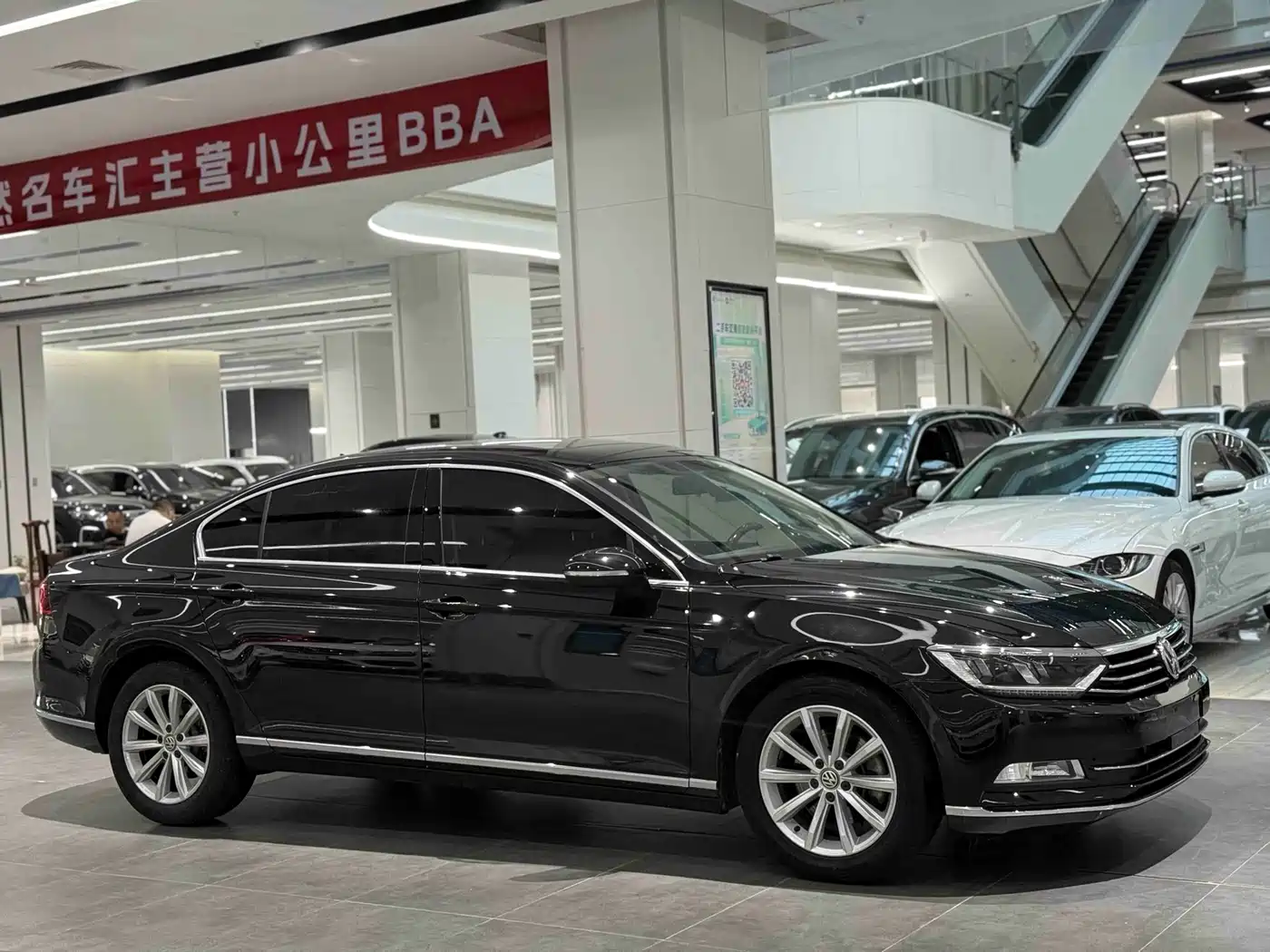 Volkswagen Magotan 2019 330TSI DSG Leading China VI фото 3