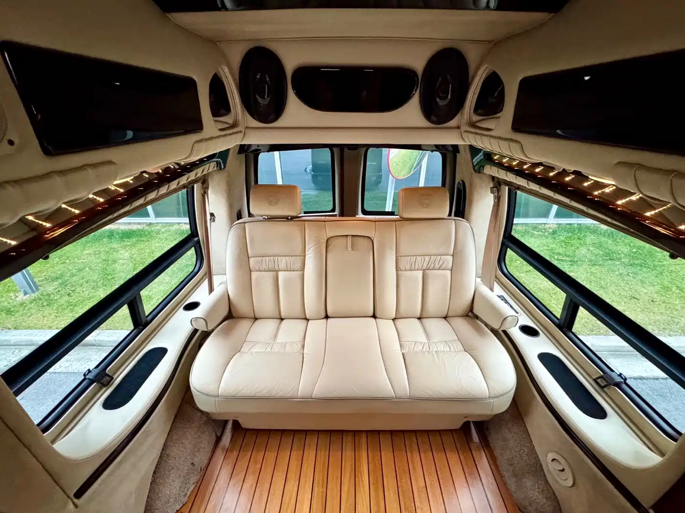 GMC Savana 2011 2011 5.3L Business Star 7-Seater