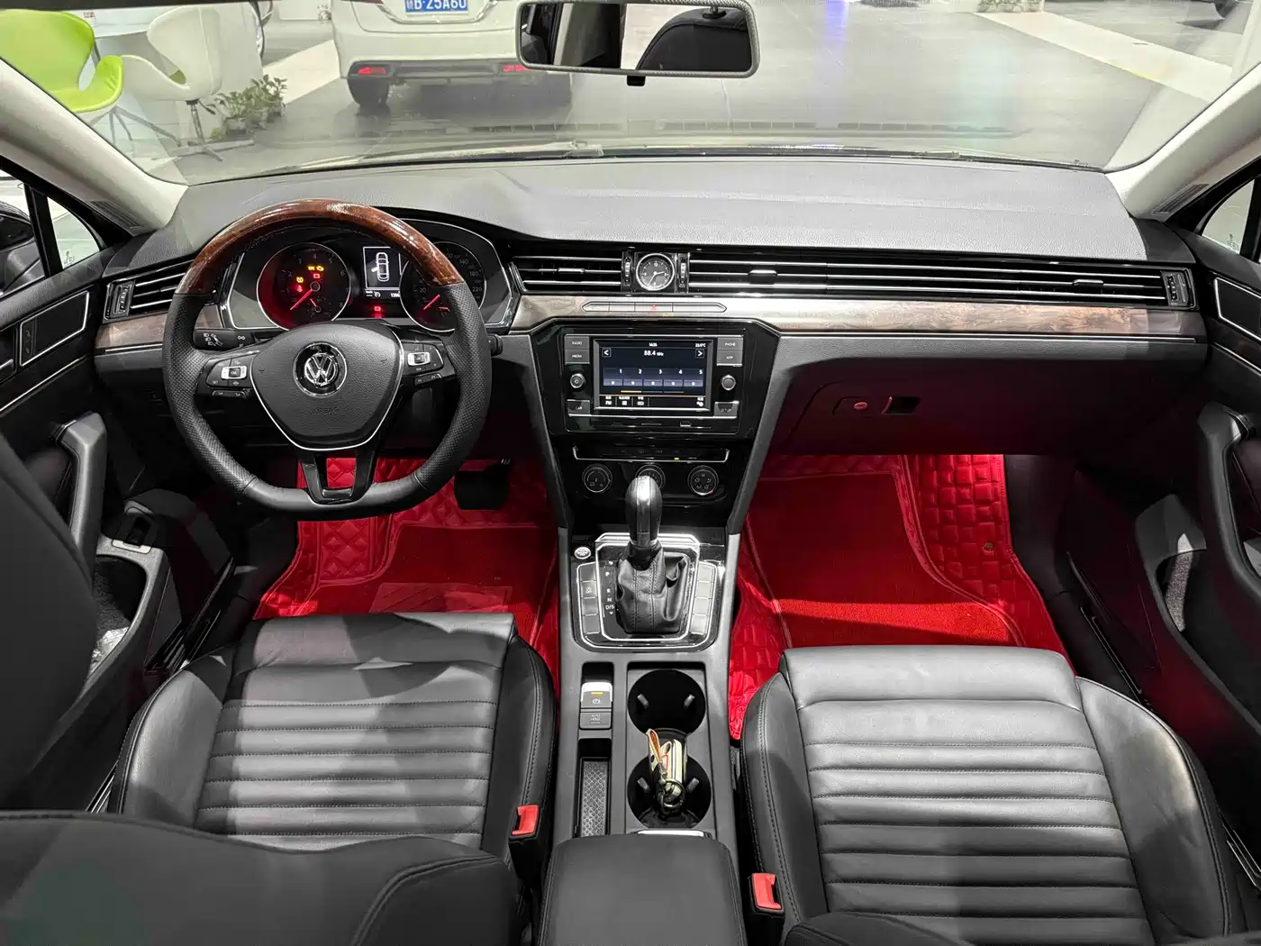 Volkswagen Magotan 2019 330TSI DSG Leading China VI фото 5