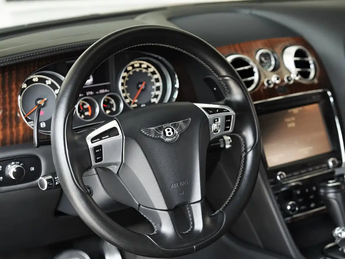 Bentley Continental 2013 2012 4.0T GT V8