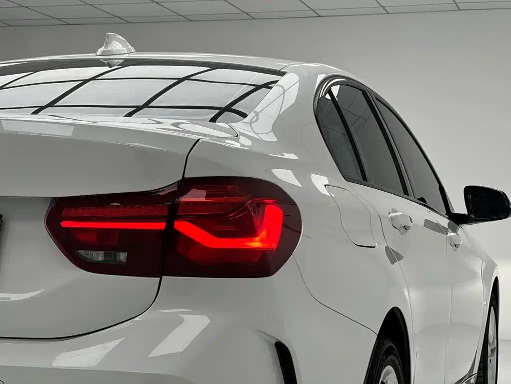 BMW 1 Series 2023 2023 120i M Sport Shadow Edition