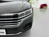 Фото 7 - Volkswagen Touareg