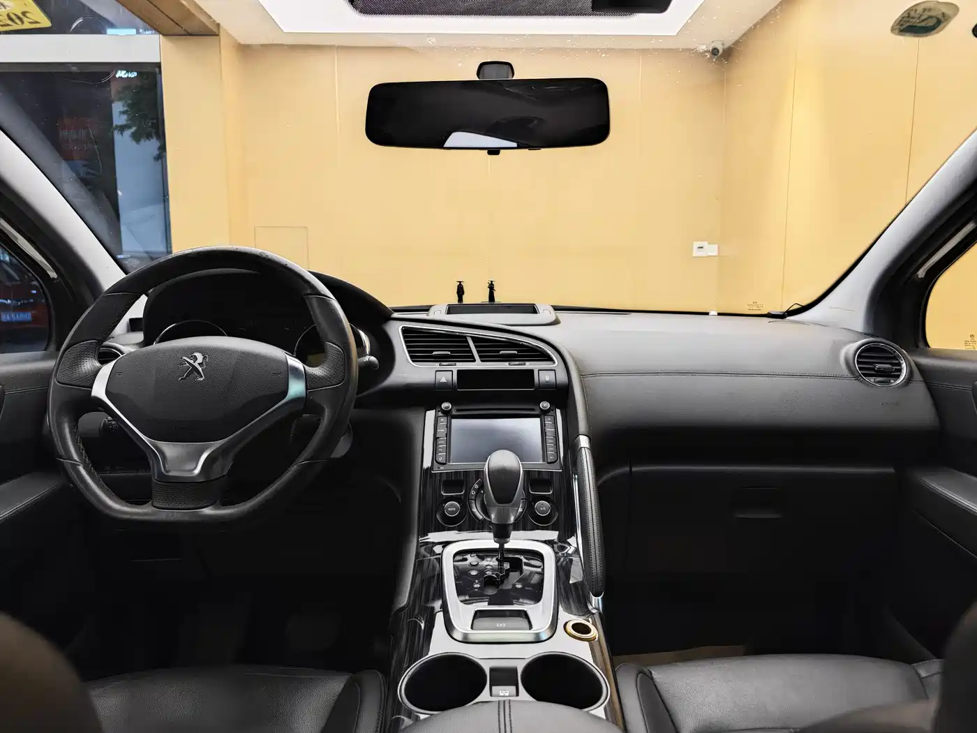 Peugeot 3008 2015 2.0L Automatic Trend Edition фото 20