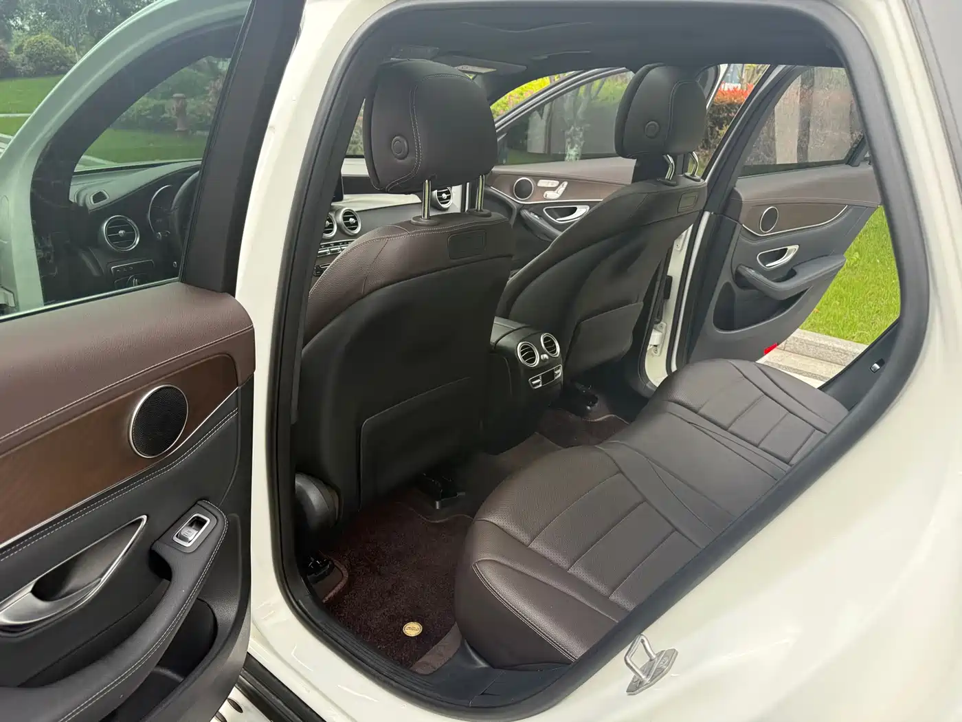 Mercedes-Benz GLC 2018 GLC 300 4MATIC Dynamic фото 10