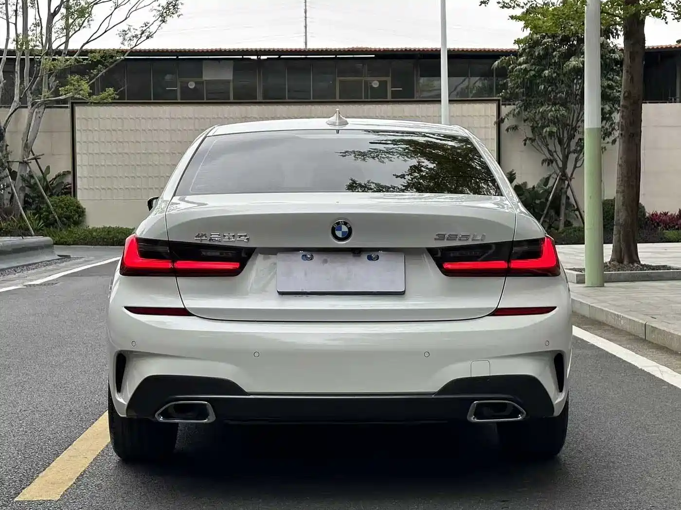 BMW 3 Series 2022 325Li M Sport Package фото 21