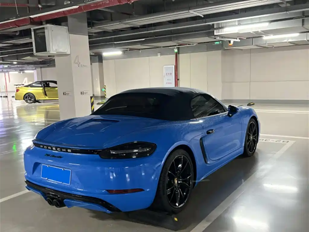 Porsche 718 2022 Boxster T 2.0T фото 3