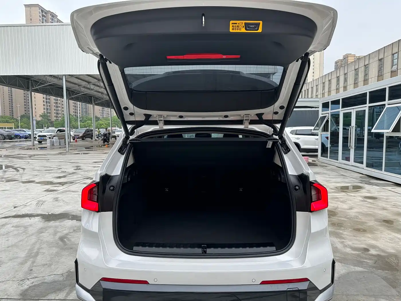 BMW X1 2023 sDrive20Li X Design Package фото 22