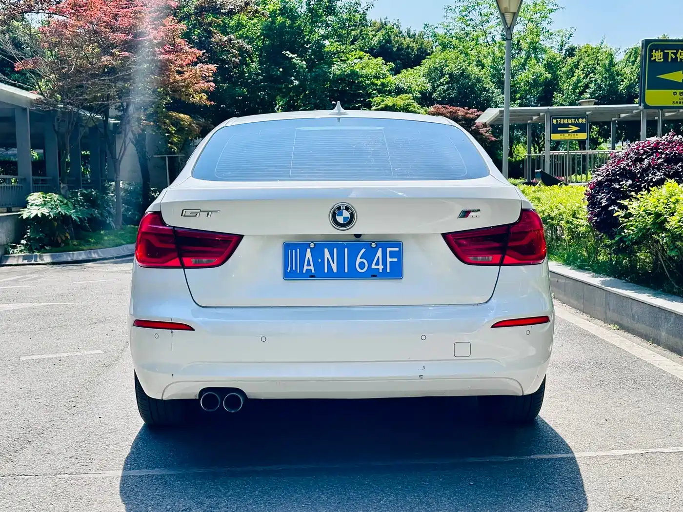 BMW 3 Series GT 2018 320i Fashion фото 5