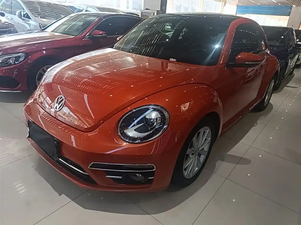 Volkswagen Beetle 2018 180TSI Trend Joy Edition фото 2